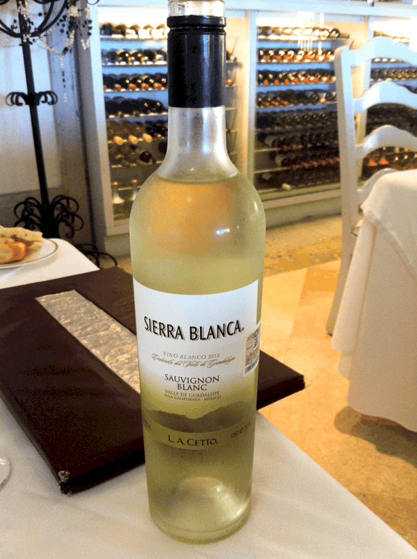 sierra-blanca-sauvignon-blanc-from-mexico