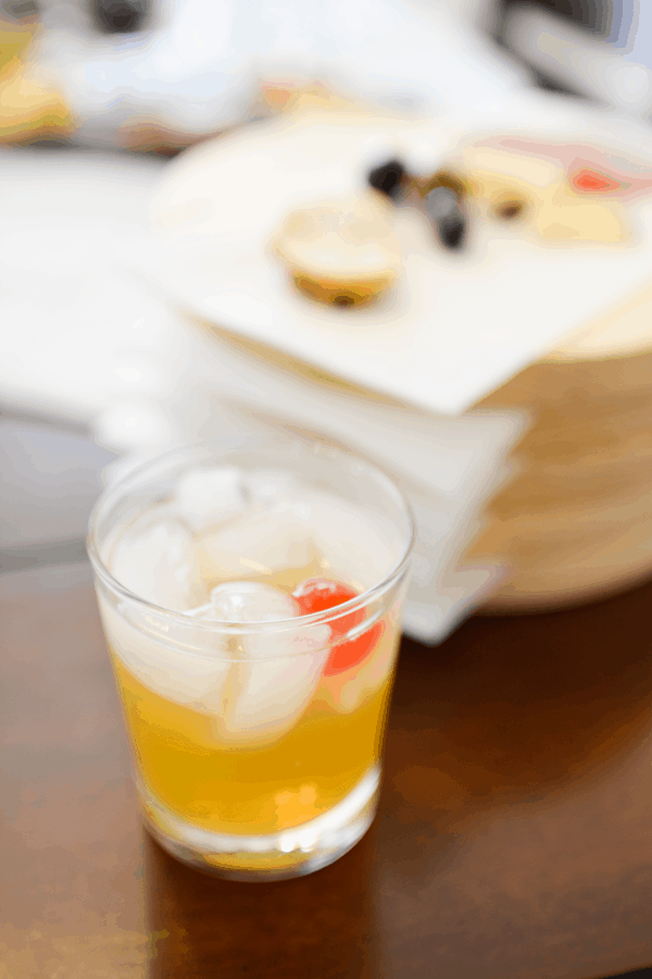whiskey-sour-and-wood-appetizer-plates