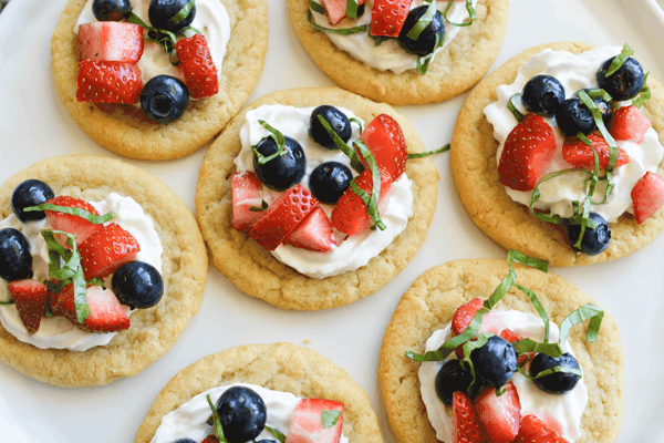 Easy Fruit Bruschetta on cookies on a plate. 
