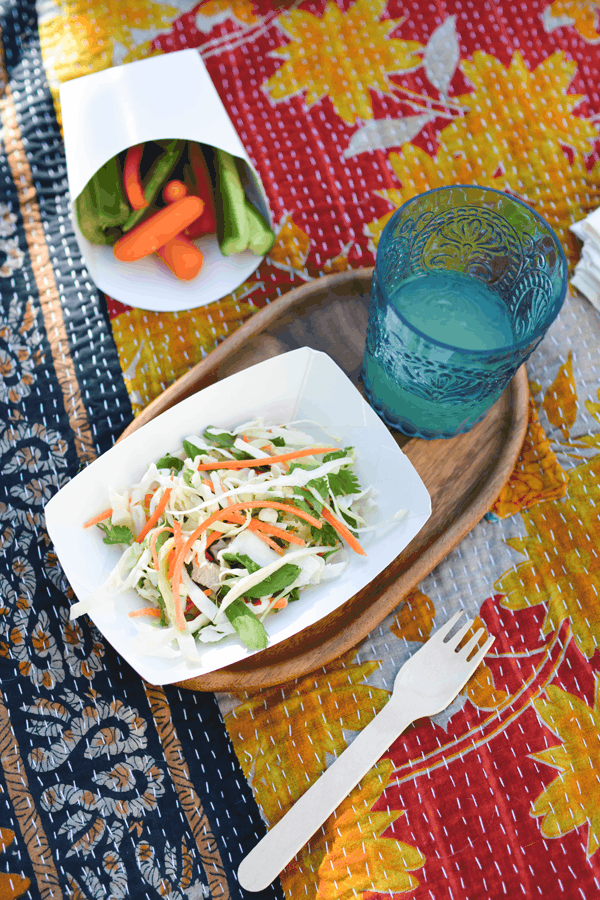 Cabbage salad for a delicious and easy dinner picnic. #sponsored #NaturallyAmazing @frenchsfoods // www.cupcakesandcutlery.com
