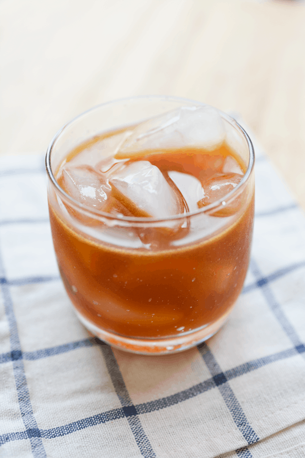 Amaro cocktail with ginger beer. // www.cupcakesandcutlery.com