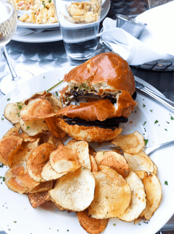 Delicious burger from Trio Restaurant in Palm Springs. // cupcakesandcutlery.com