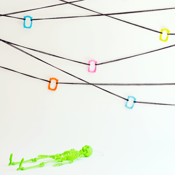 plastic fang wall decoration