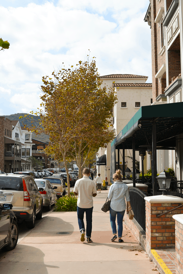 A walking tour of Old Town Temecula. #LorimarSleepover