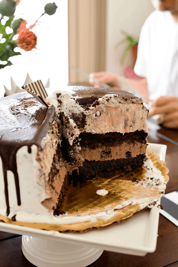 Tall, Dark & Delicious ice cream cake from Cold Stone Creamery. Perfect for Father's Day! #spon