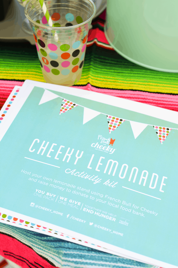 Free printable decorations for your summer lemonade stand! Plus an easy recipe for a large batch of lemonade. #ad #CheekyLemonade