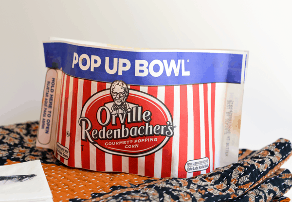Movie Theater Butter Popcorn is essential to take along on your next outdoor movie night. Find out what else you need to take to ensure your family has a great outdoor movie experience! (ad) 