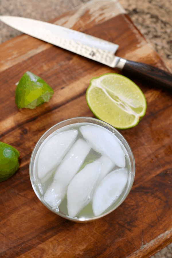 Why does lime always make a cocktail better? Love a little squeeze in this cactus water cocktail. 
