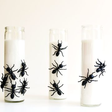 DIY Halloween candles from dollar store supplies.