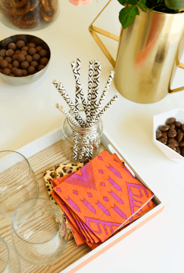 Loving these bright napkins and fun straws! They are perfect for spring parties!