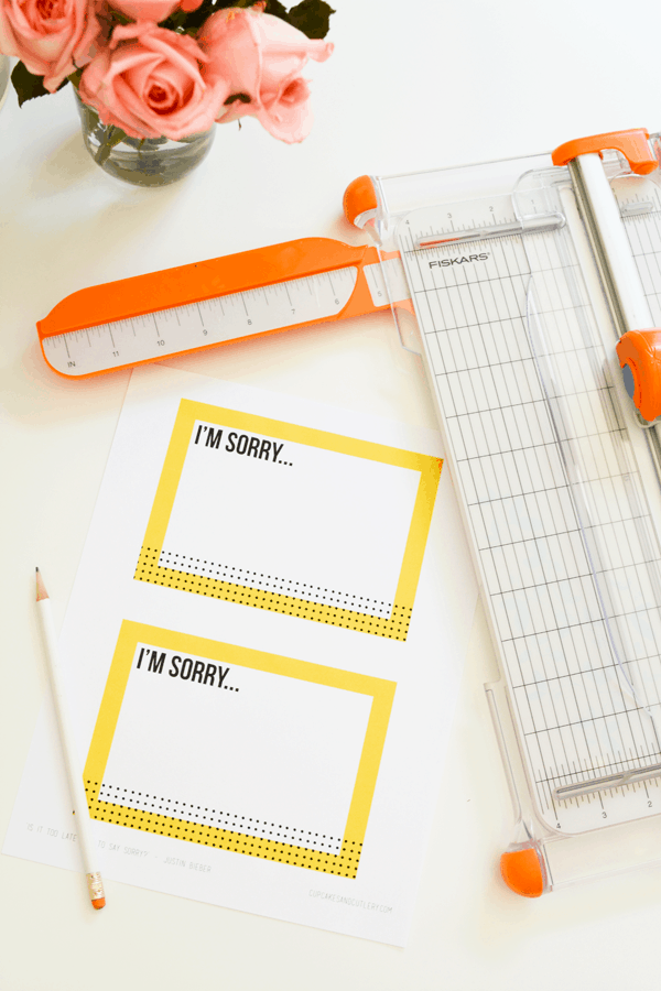 'I'm Sorry' free printable notecards for your kids to make amends with. 