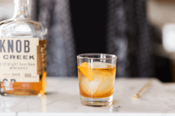 This Old Fashioned Recipe makes a classic cocktail perfect for the winter holidays. 