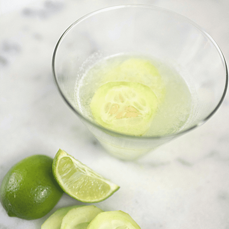 Cucumber Gimlet Recipe with Vodka (Vodka Cucumber Cocktail)