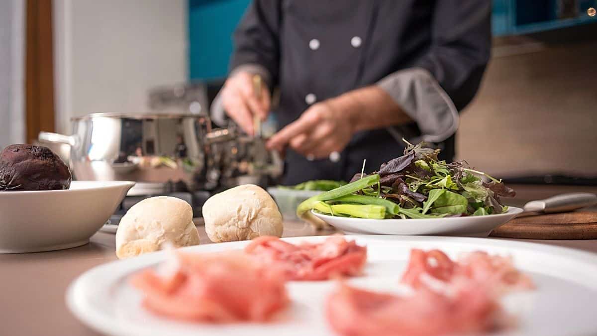 Private chefs in palm springs for your next getaway