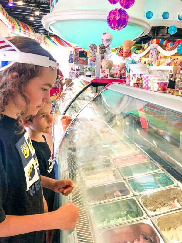 Kids waiting for ice cream at B. Candy in Corona Del Mar