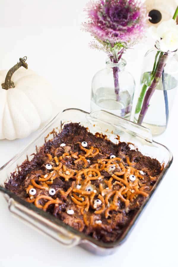 Dump cake recipe for a half batch of a Halloween dessert.