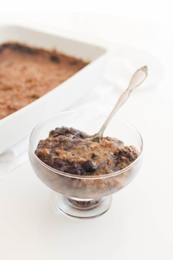 dump cake with blueberry pie filling and gluten free cake mix
