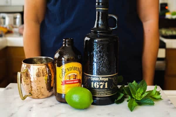 Ingredients to make a Moscow Mule with rum.