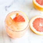 How to make a vodka tonic grapefruit.