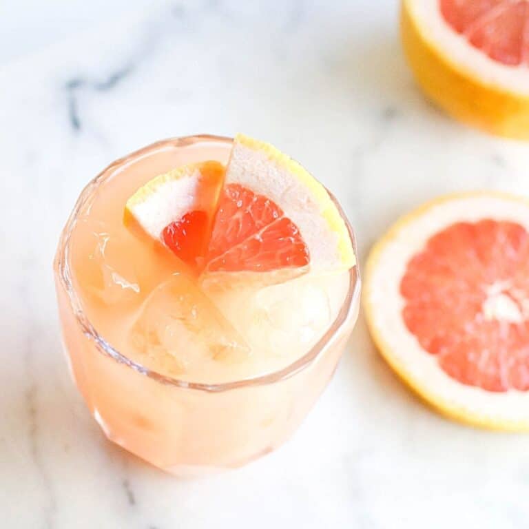 Refreshing Grapefruit Vodka Tonic Recipe