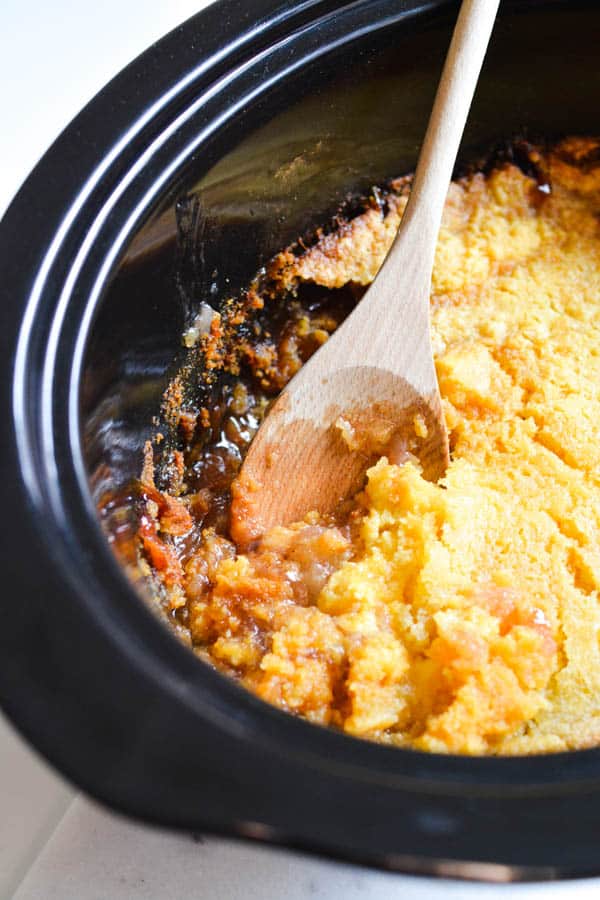 apple dump cake in a slow cooker