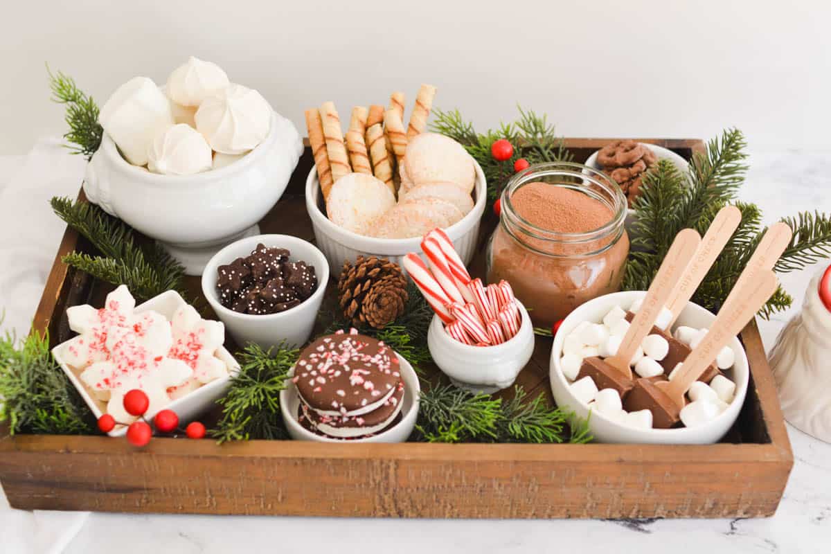 Overhead view of a hot cocoa board.