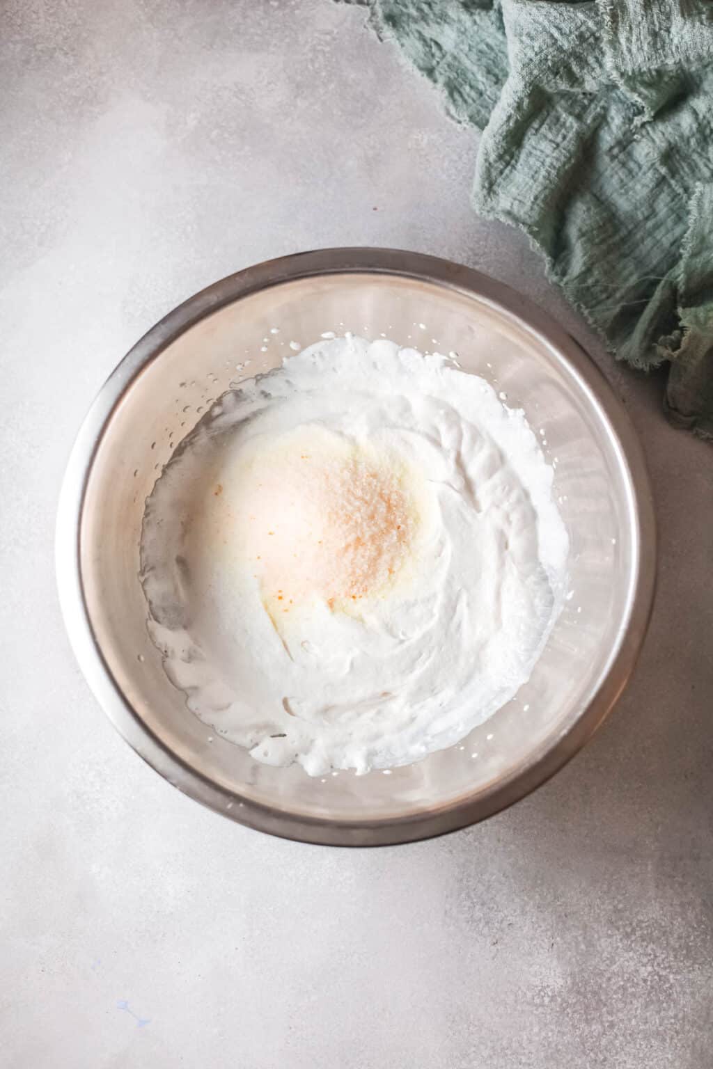 Delicious and Easy Cool Whip Frosting Cupcakes and Cutlery