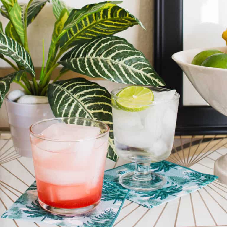 40 Delicious 2 Ingredient Cocktails to Make at Home