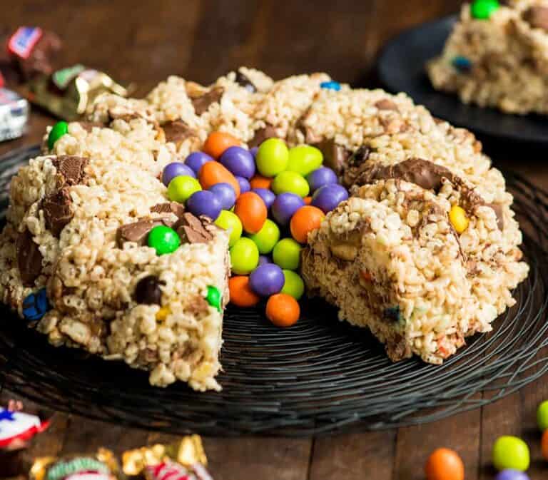 13 Easy Halloween Rice Krispie Treat Ideas Cupcakes and Cutlery