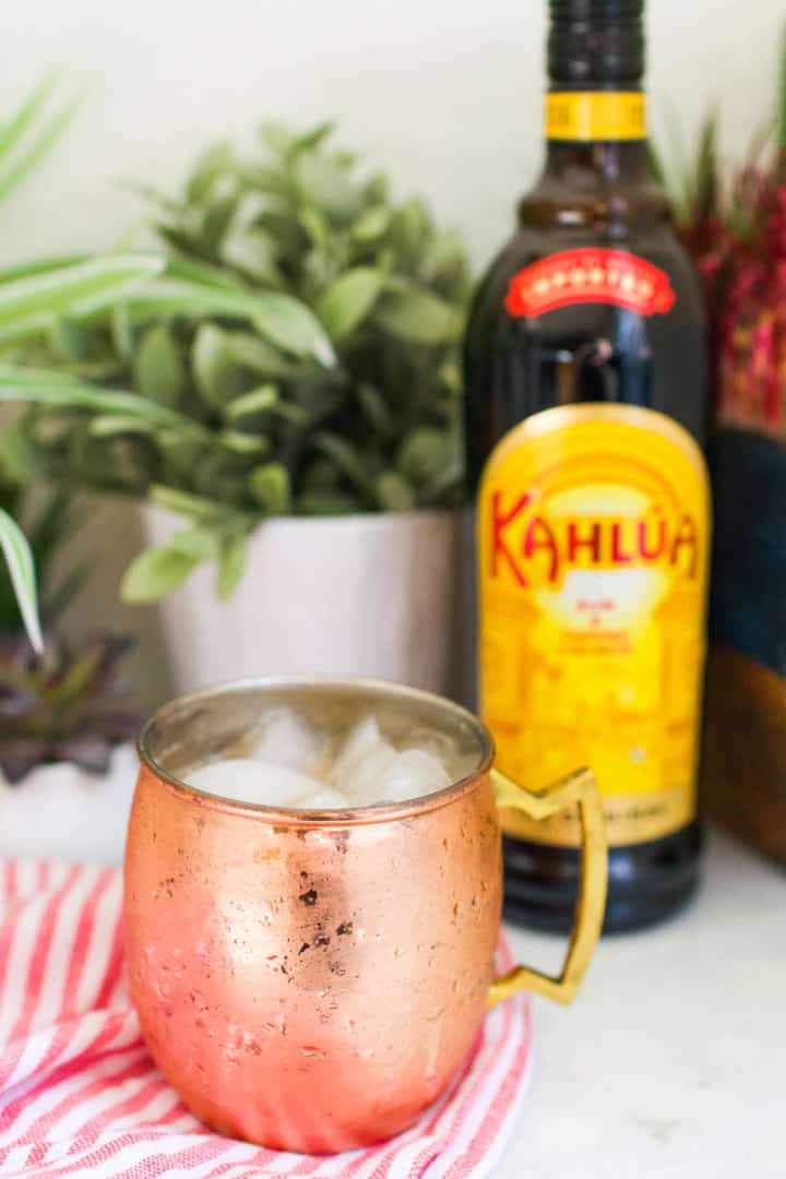 White Russian Mule Recipe Kahula Mule Cocktail LaptrinhX / News
