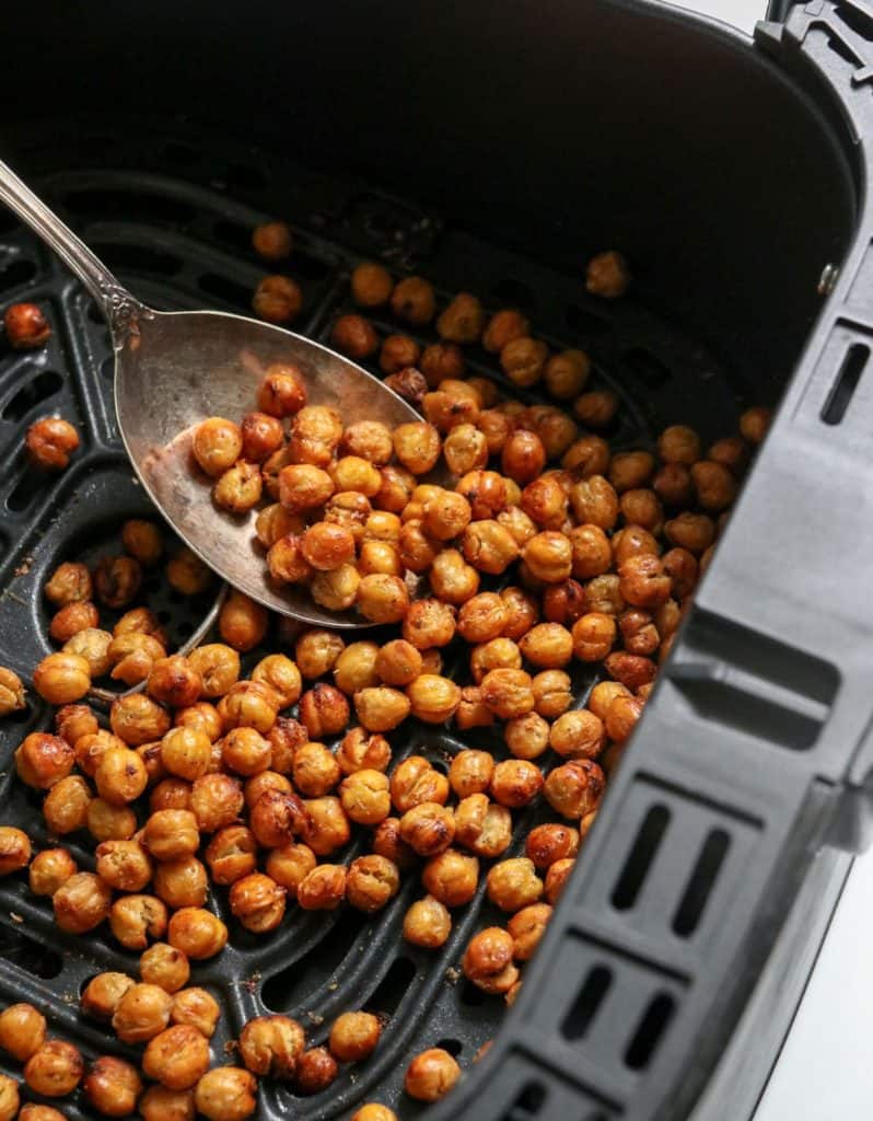 22 Playdate Snack Ideas for Adults Cupcakes and Cutlery