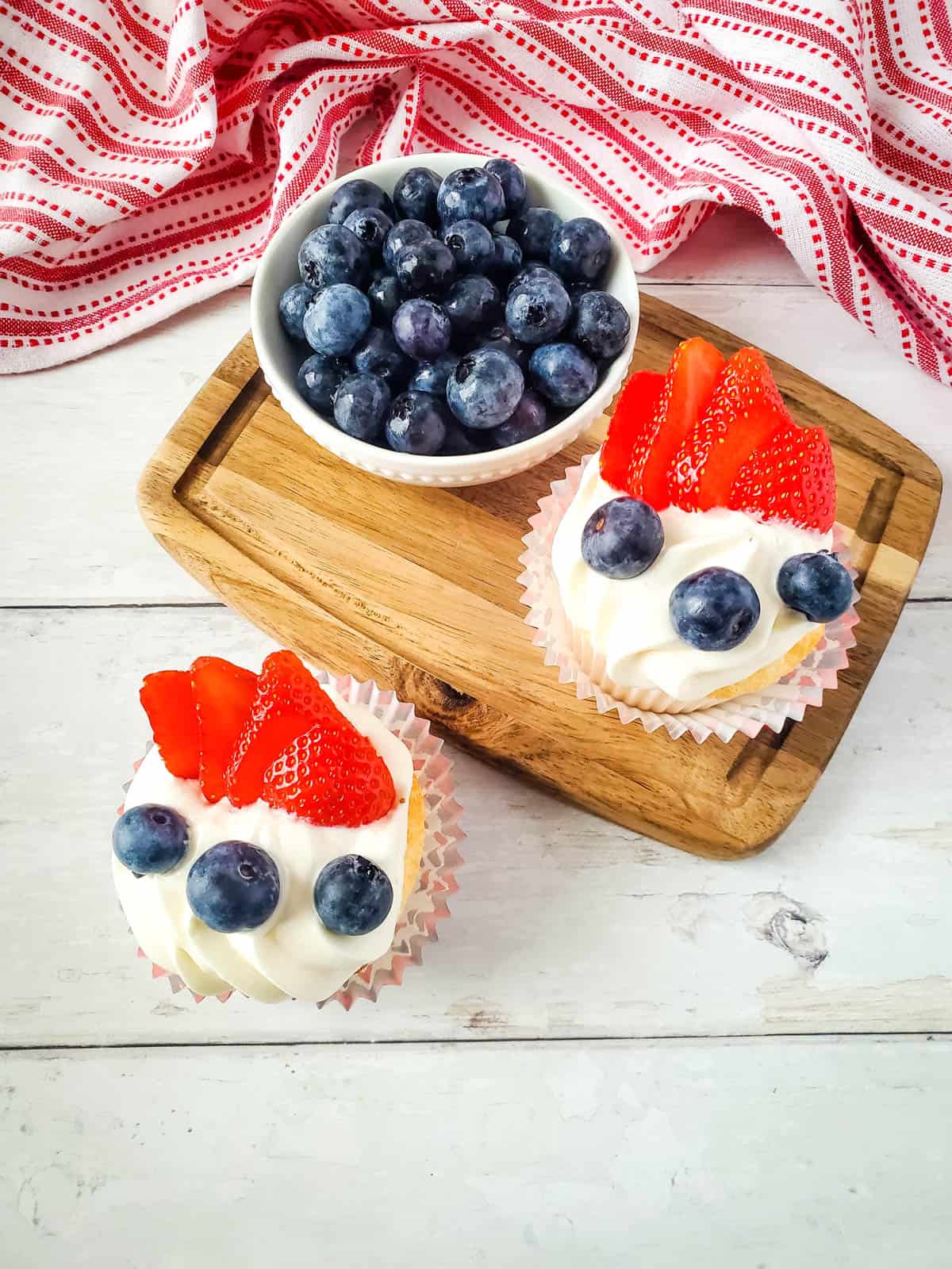 Mini Shortcake Cups: perfect for Memorial Day or July 4th!