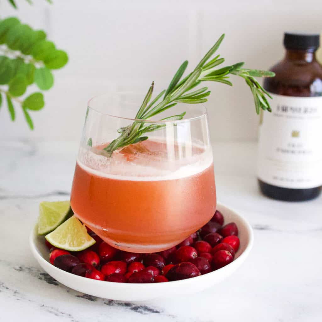 Delicious Cranberry Old Fashioned Cocktail A MustTry Recipe